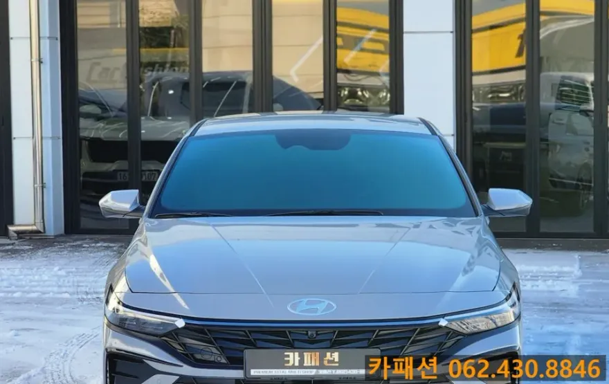 Hyundai Elantra CN7のカーフィルム施工事例｜費用目安・仕上がり 施工写真 1-3
