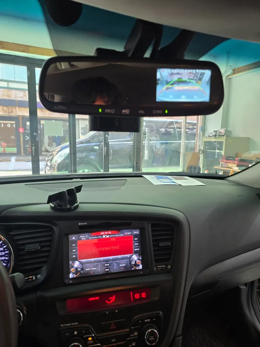 Kia K5 1st GenのAndroid Auto・CarPlay取付事例 施工写真 4-1
