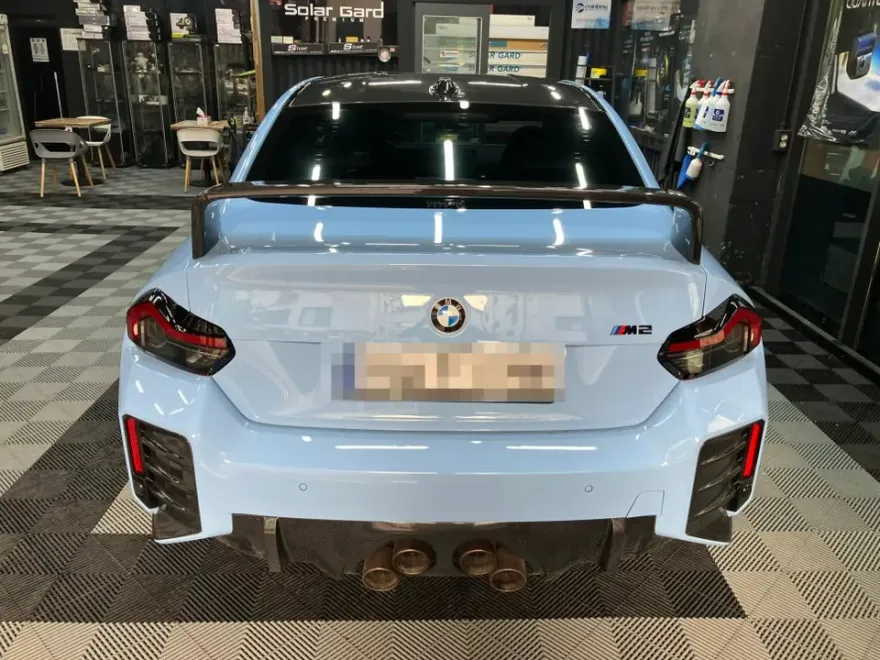 BMW M2のカーフィルム施工事例|費用目安・仕上がり 施工写真 3-1