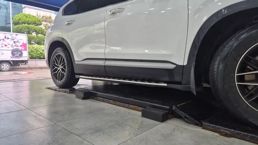 Hyundai Santa Fe TM body kit - Hyundai Santa Fe TM Body Kit Installation Review photo 4