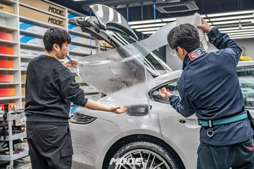 ポルシェ パナメーラ4 PPF施工事例|費用目安・仕上がり 施工写真 1-3