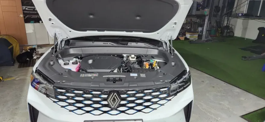 Renault Koleos PPF施工事例|費用目安と仕上がり 施工写真 1-1