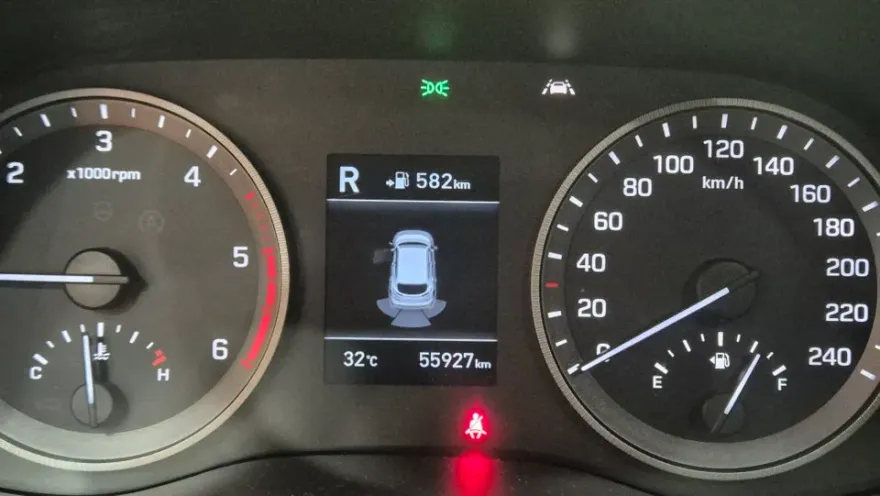 Hyundai Tucson TLのカーラッピング事例|費用目安・仕上がり 施工写真 2-2