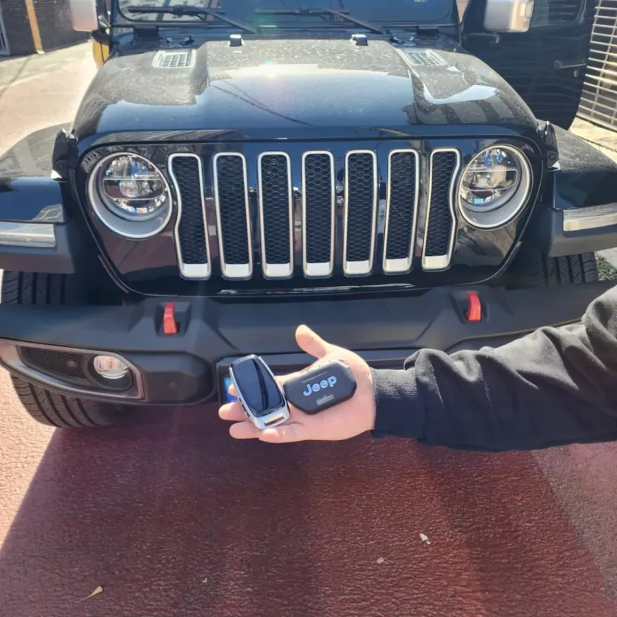 Jeep Wrangler oem options - Jeep Wrangler OEM Options Review: Smart Key Upgrade Cost photo 4