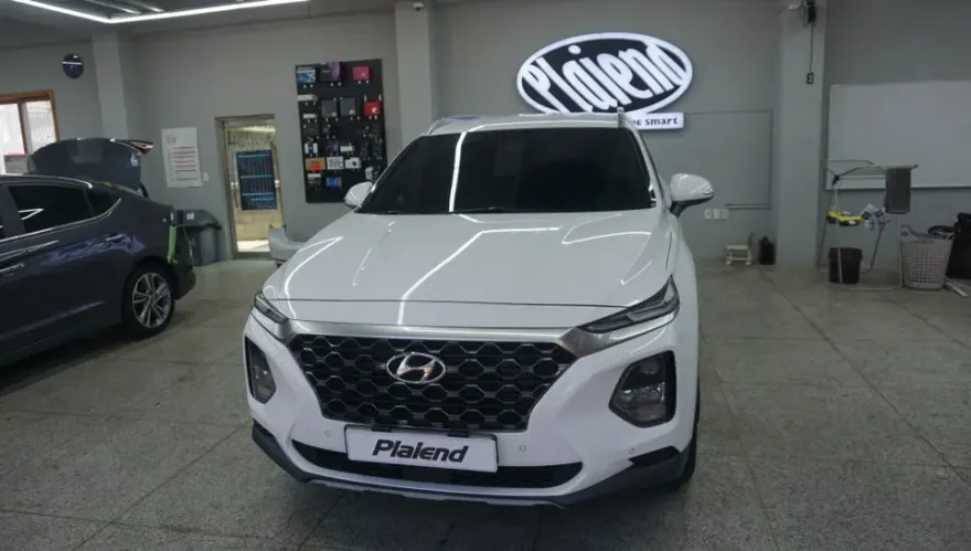 Hyundai Santa Fe TM lighting upgrade installation result