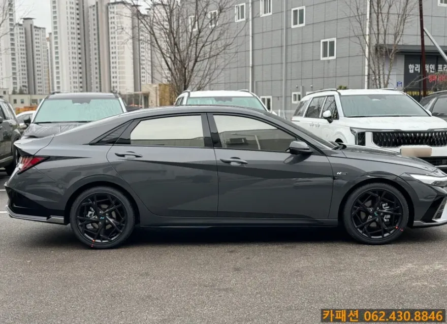 Hyundai Elantra CN7のカーフィルム施工事例｜費用目安・仕上がり 施工写真 3-3