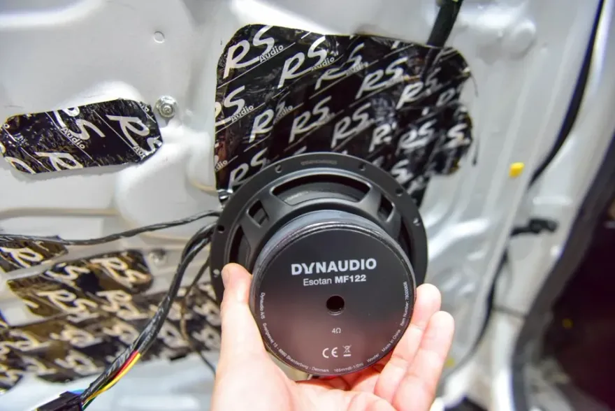 Hyundai Porter 2 car audio - Hyundai Porter 2 Car Audio Installation Review — Cost photo 4