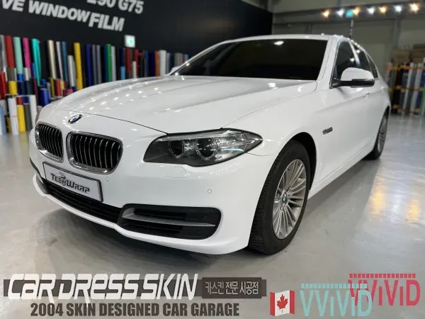 BMW 5 Series F10 カーラッピング事例|費用目安・仕上がり 施工写真 2-1