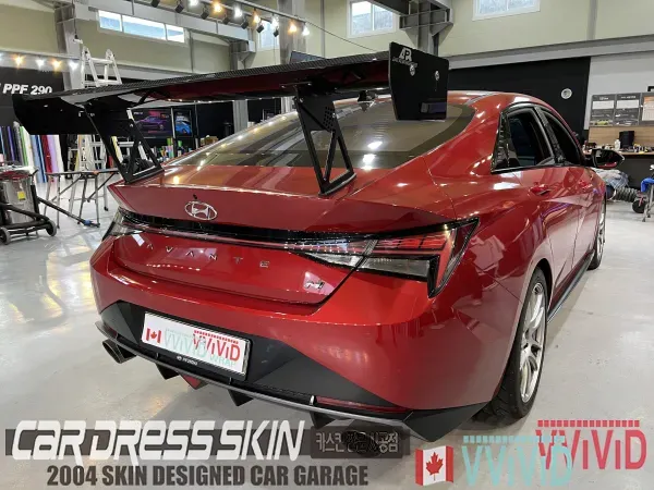 Hyundai Elantra Nのカーラッピング事例｜パープル色で個性を演出 施工写真 2-1