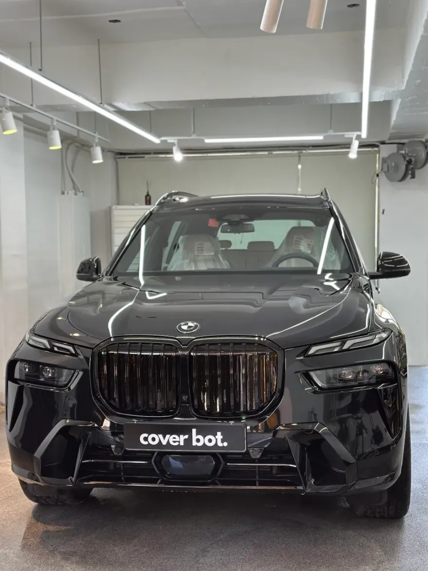 BMW X7のガラスコーティング事例｜費用目安・仕上がり 施工写真 2-3