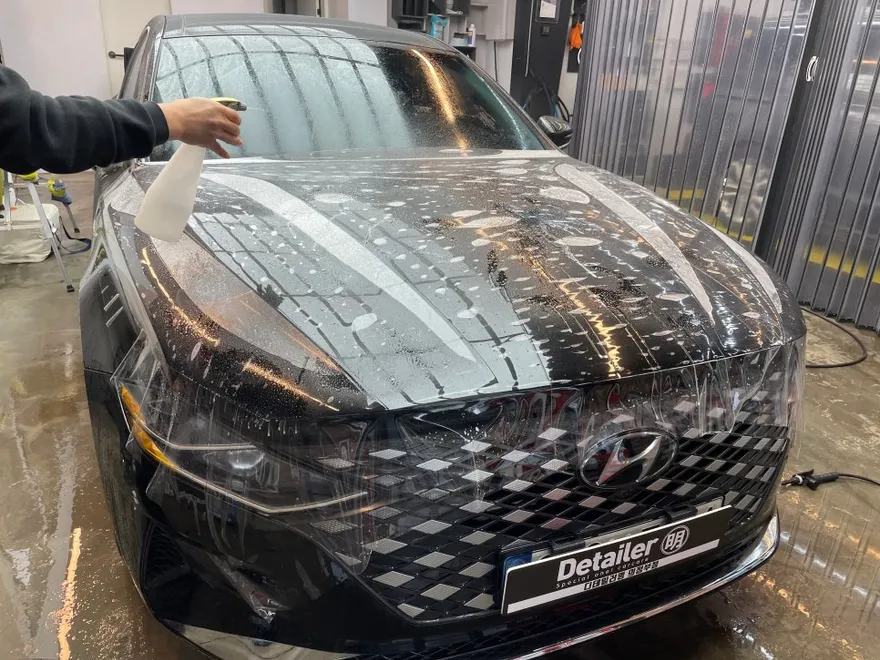 Hyundai Grandeur IG PPF施工事例｜傷防止効果と仕上がり 施工写真 3-2