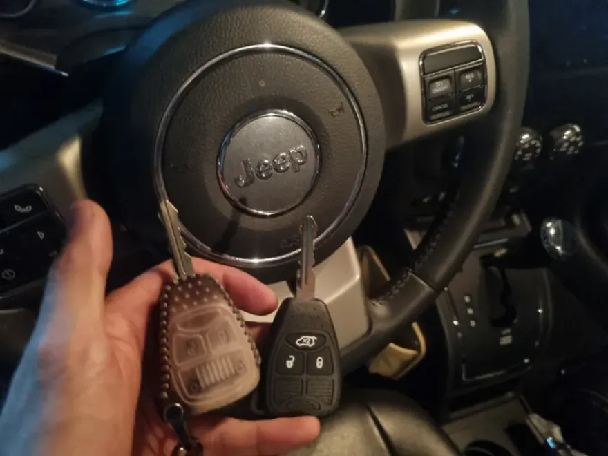 Jeep Cherokee oem options installation result