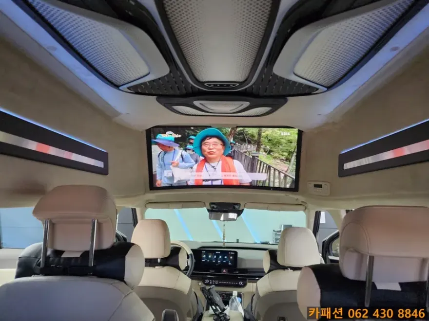 Kia Carnivalのドラレコ取付事例｜費用目安と仕上がり 施工写真 1-3