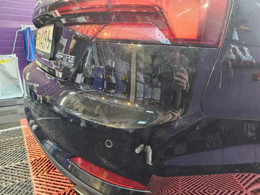Audi A5のガラスコーティング事例|韓国での施工例 施工写真 3-3