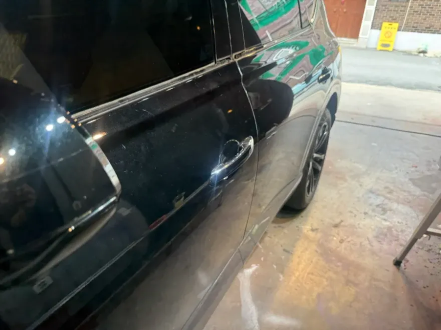 Genesis GV80 vinyl wrap - Genesis GV80 Vinyl Wrap Review: Cost & Results photo 3