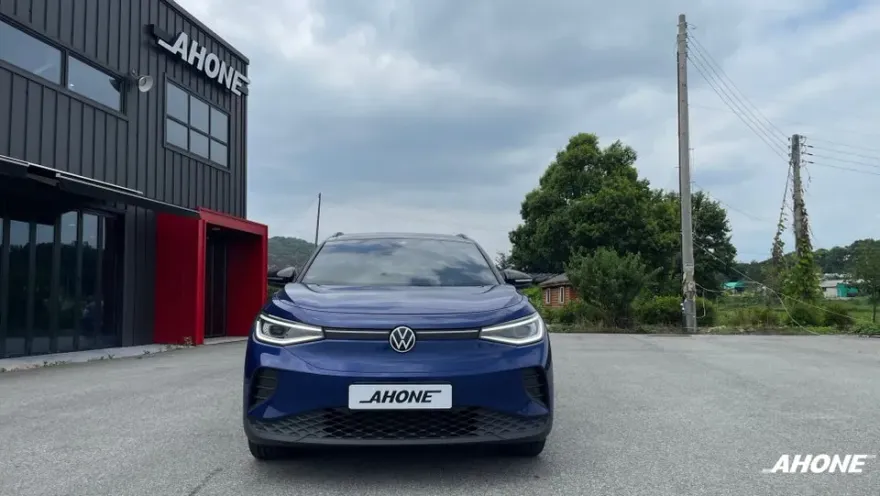 Volkswagen ID.4 ambient lighting installation result