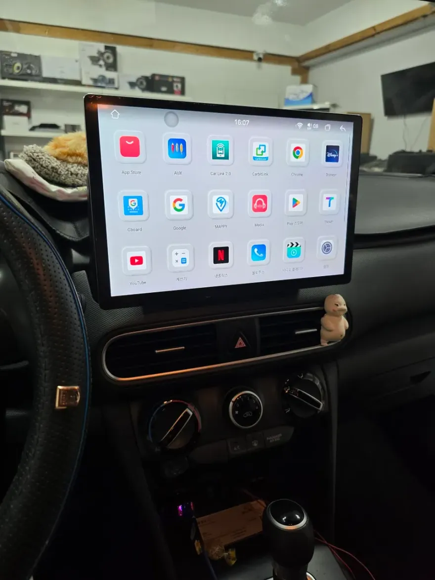 Hyundai KonaのAndroid Auto・CarPlay取付事例 施工写真 2-2