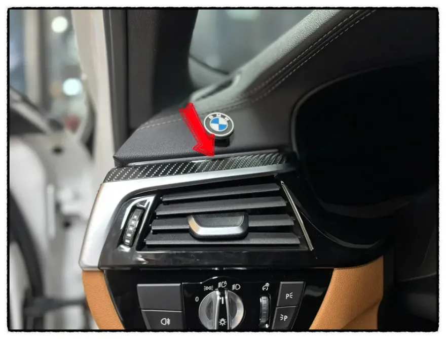 BMW 5 Seriesのカーラッピング事例 施工写真 1-2