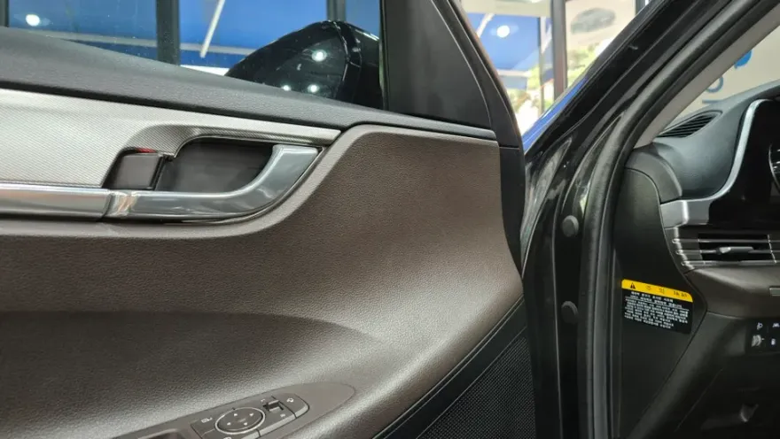 Hyundai Grandeur IG seat ventilation - Hyundai Grandeur IG Seat Climate Upgrade Review photo 3