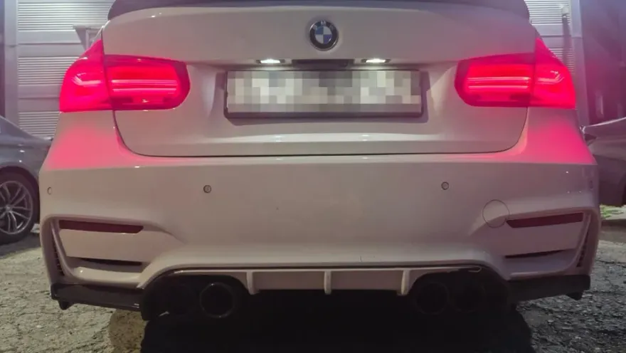 BMW 3 Series F30 body kit - BMW 3 Series F30 Body Kit Installation Review photo 3