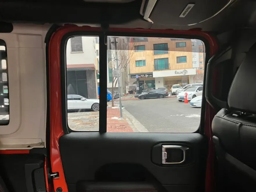 Jeep Wranglerのカーフィルム施工事例|費用目安・仕上がり 施工写真 3-2