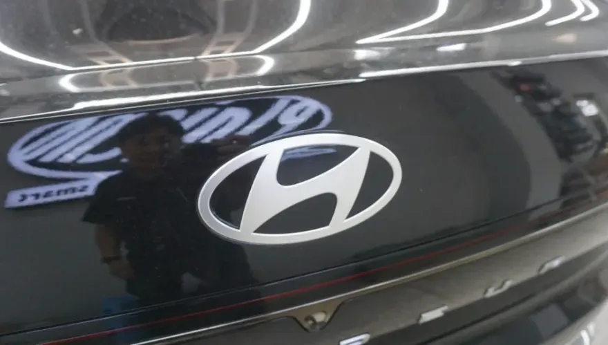 Hyundai Grandeur GN7 body kit - Hyundai Grandeur GN7 Body Kit Installation Review photo 4