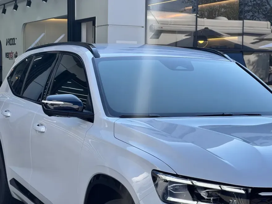 Renault Grand Koleosのカーフィルム施工事例|費用目安・仕上がり 施工写真 1-2