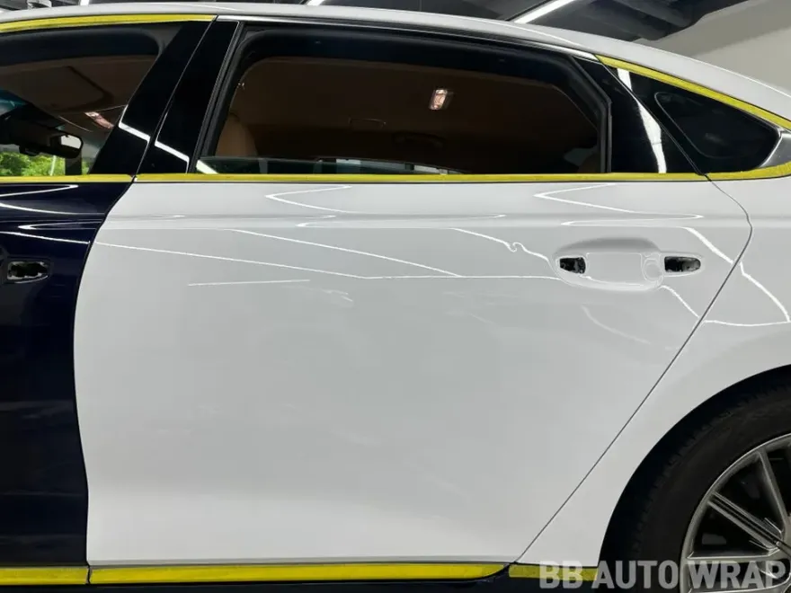 Kia K900のカーラッピング事例|費用目安・仕上がり 施工写真 2-2