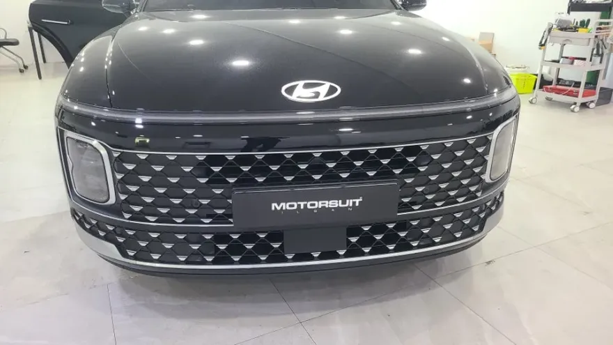 Hyundai Grandeur GN7 body kit - Hyundai Grandeur GN7 Body Kit Installation Review photo 5