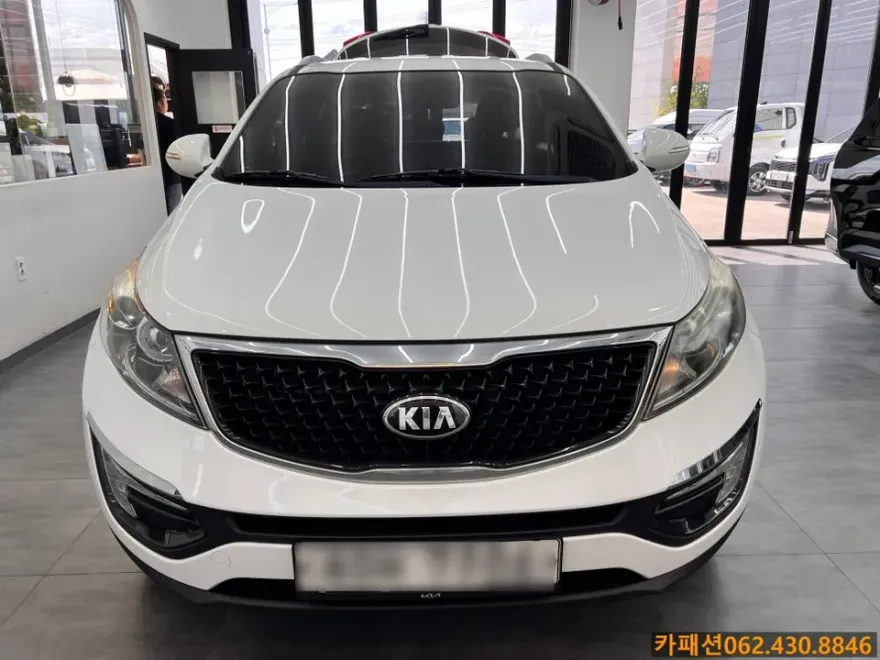 Kia Sportageのドライブレコーダー取付事例|韓国での施工 施工写真 1-1