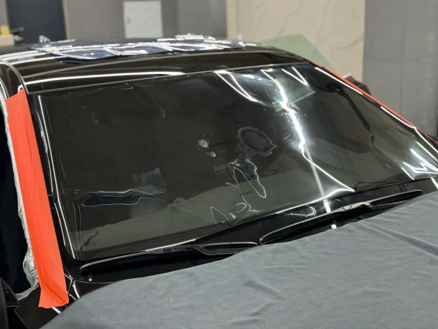 Hyundai Grandeur GN7のカーフィルム施工事例|費用目安・仕上がり 施工写真 3-3