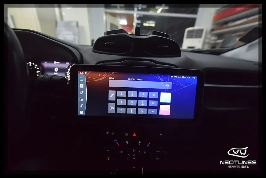 Jeep RenegadeのAndroid Auto・CarPlay取付事例 施工写真 4-2
