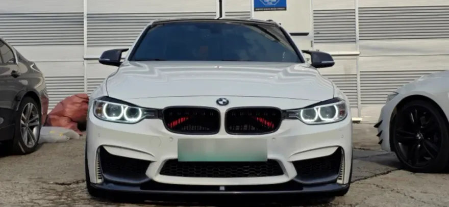 BMW 3 Series F30 body repair - BMW 3 Series F30 Body Repair & Painting Review photo 3