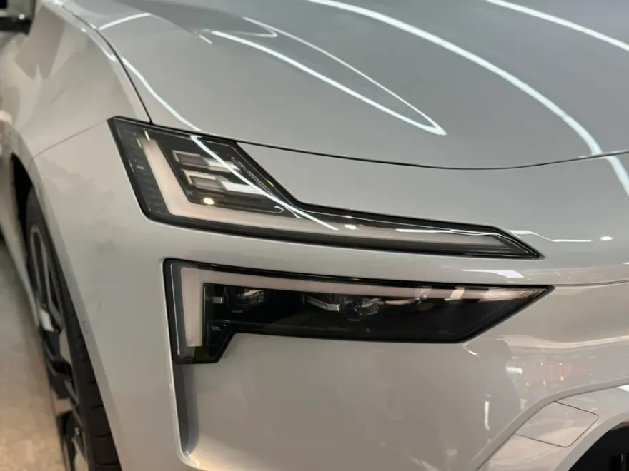 Polestar 4 マットPPF施工事例|韓国実例 施工写真 4-1