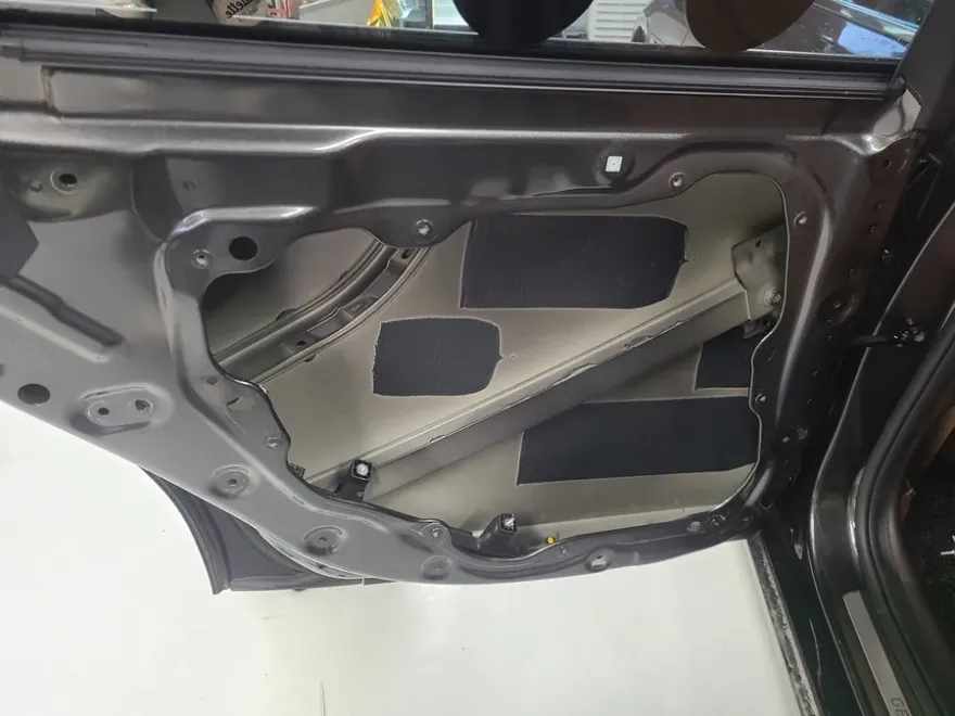 Genesis G80 oem options - Genesis G80 Oem Options Installation Review — Cost photo 3