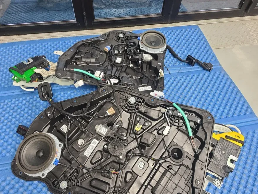 Genesis G80 oem options - Genesis G80 Oem Options Installation Review — Cost photo 4