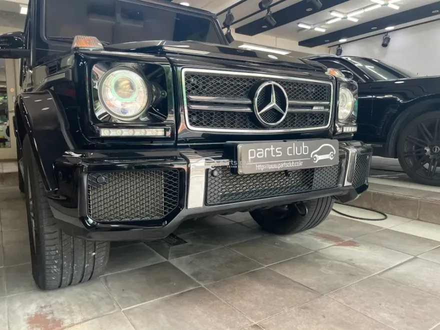 Mercedes-Benz G63 AMG body kit - Mercedes-Benz G63 AMG Body Kit Installation Review photo 3
