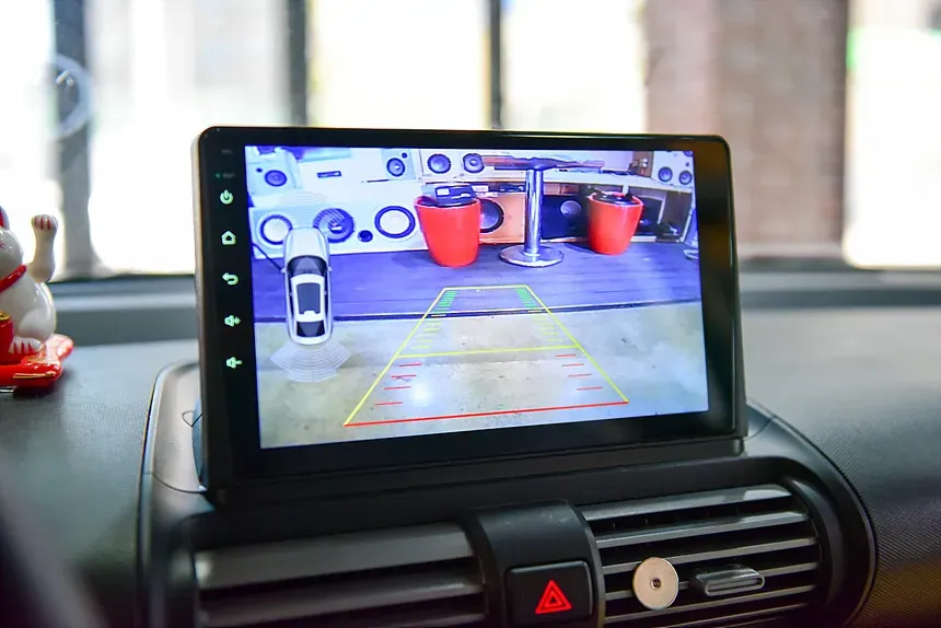 Hyundai CasperのAndroid Auto・CarPlay取付事例 施工写真 4-2