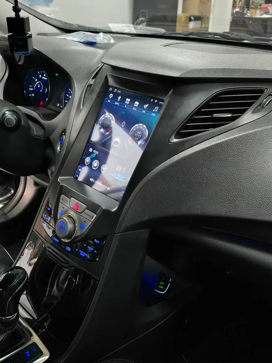 Hyundai Grandeur HG android head unit - Hyundai Grandeur HG Android Head Unit Review: Tesla-Style Upgrade photo 4
