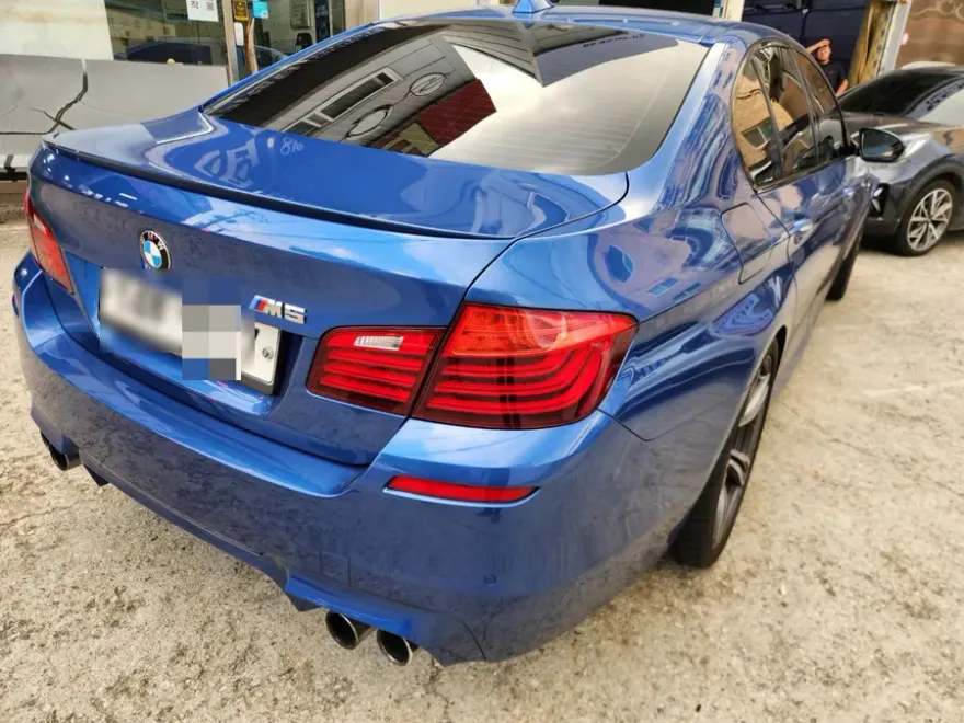 BMW 5 Series F10 PPF施工事例｜費用目安と仕上がり 施工写真 1-3