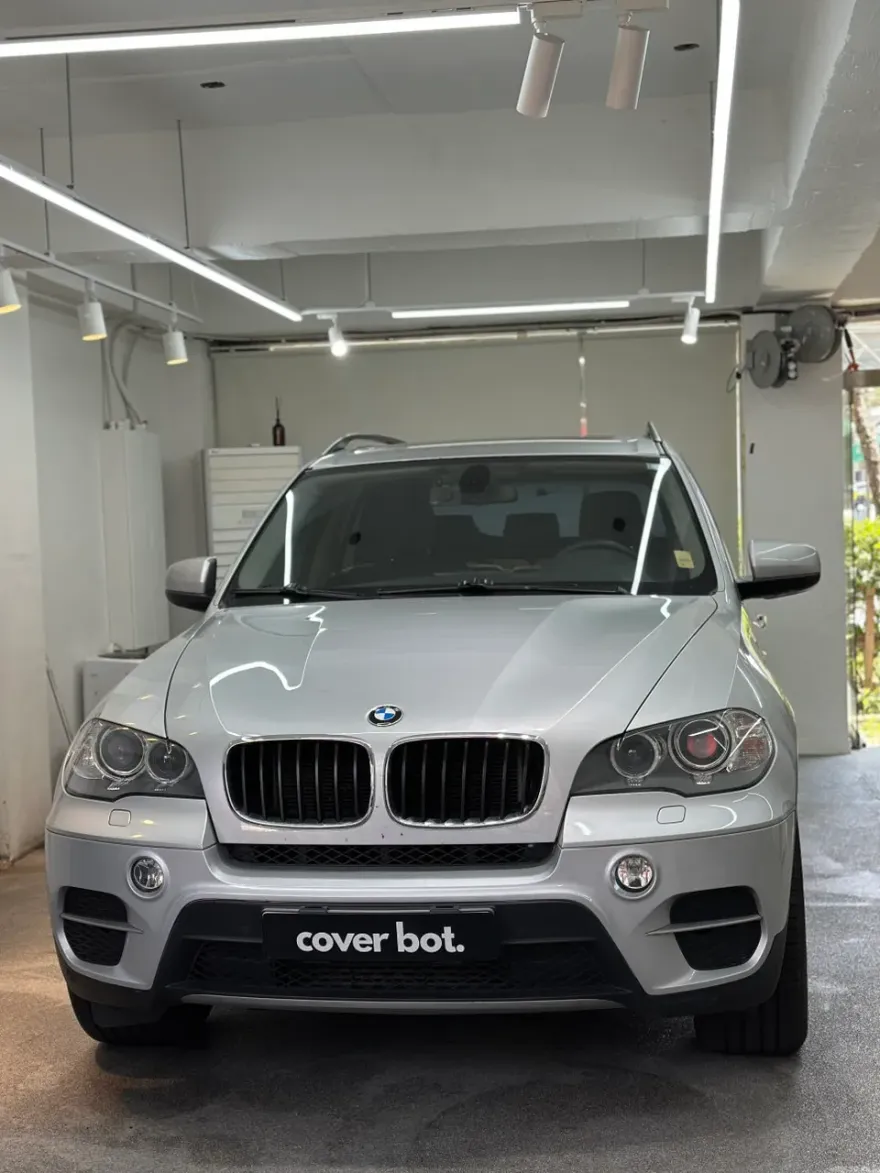 BMW X5 vinyl wrap installation result