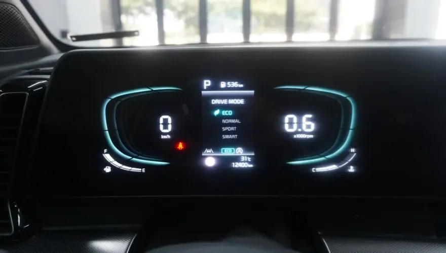 Kia Sportage NQ5 oem options - Kia Sportage NQ5 OEM Options Review — Digital Dash Upgrade photo 3