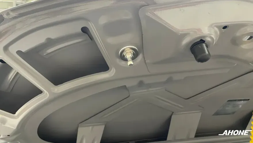 Volkswagen ID.4 oem options - Volkswagen ID.4 OEM Options Review: Hood Struts & Washer Cap photo 4