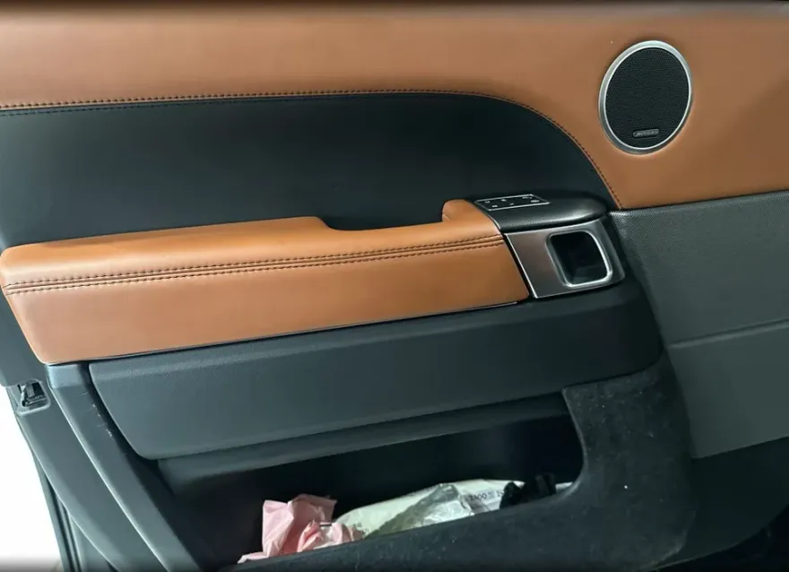 Land Rover Range Rover Sport ambient lighting - Land Rover Range Rover Sport Ambient Lighting Review photo 4
