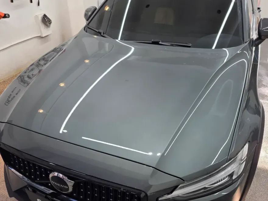 Volvo V60のPPF施工事例:費用目安と仕上がり 施工写真 2-1