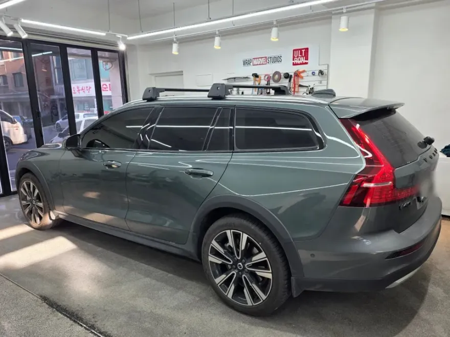 Volvo V60のPPF施工事例:費用目安と仕上がり 施工写真 2-2