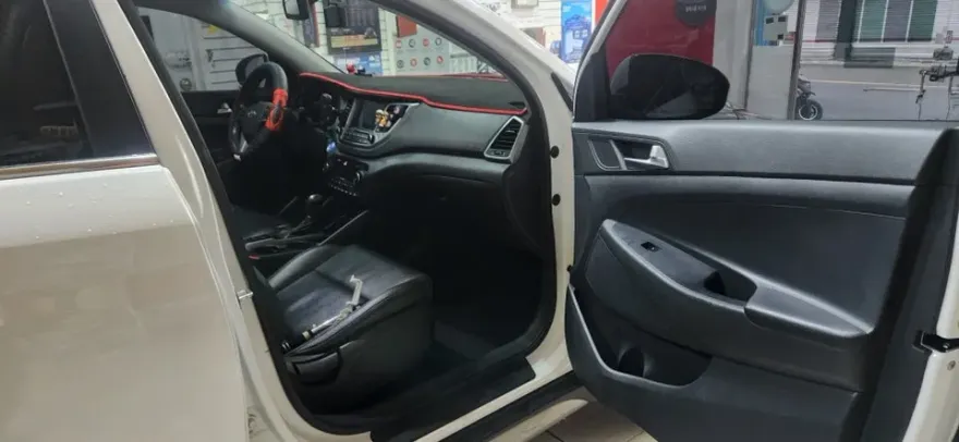 Hyundai Tucson ambient lighting - Hyundai Tucson Ambient Lighting Review: Cost & Results photo 4