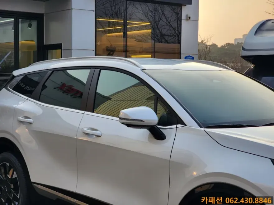 Kia Sportage NQ5のカーフィルム施工事例｜費用目安・仕上がり 施工写真 1-2