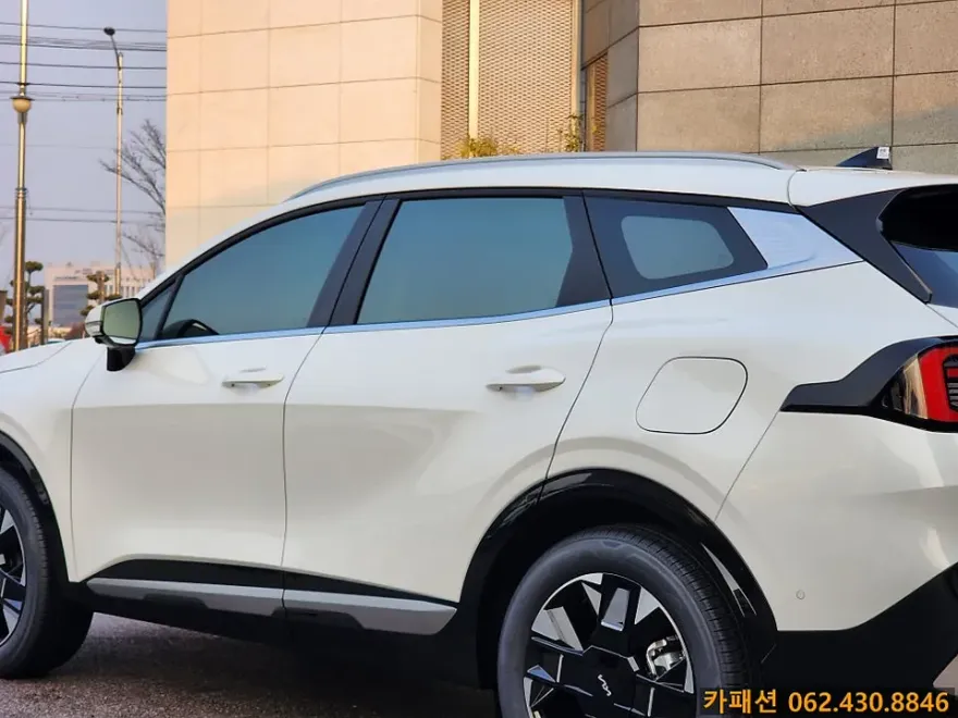 Kia Sportage NQ5のカーフィルム施工事例｜費用目安・仕上がり 施工写真 1-3