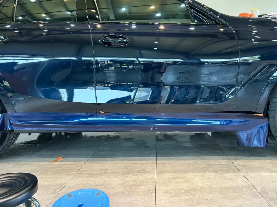 BMW X6のカーラッピング事例 施工写真 3-2